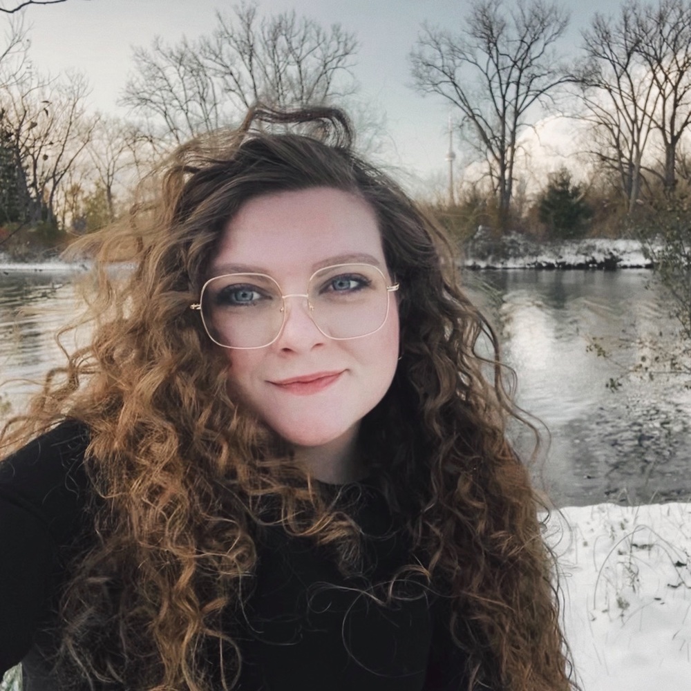 Meet your Posher, Courtney